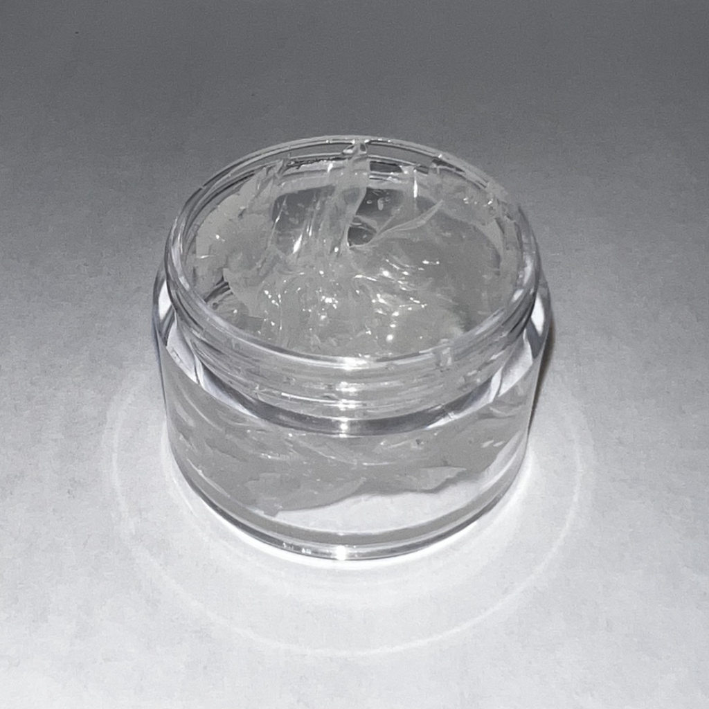 Рецептура натурального увлажняющего блеска для губ